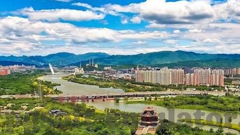 足球90分钟vs即时比分-从90分钟鏖战到即时比分，足球世界的速度与激情